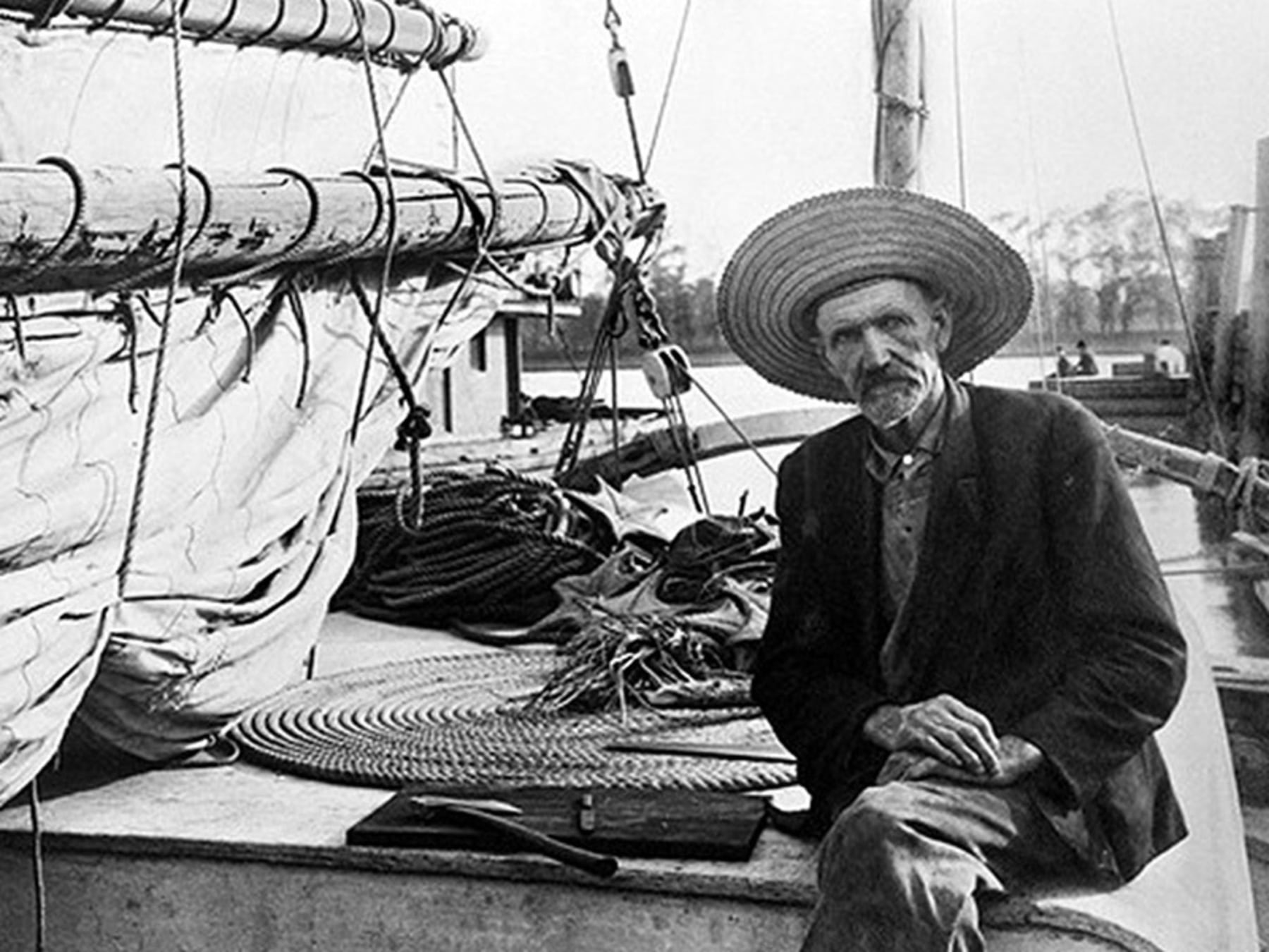 El hombre que le dio la vuelta al mundo sin cronómetro y sin saber nadar, y que el mar se llevó sin devolverlo