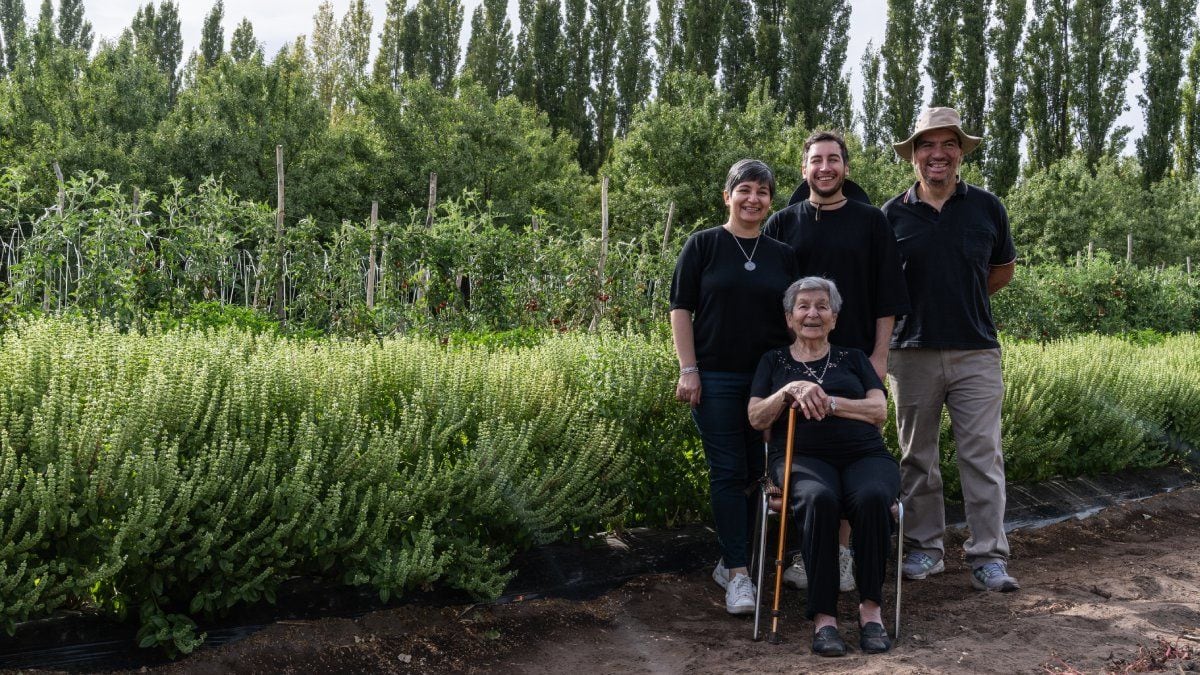 El papel guardado por Julia durante cuarenta años que convirtió una receta italiana en un negocio neuquino