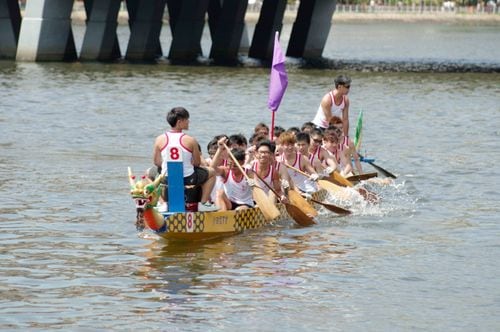 El Limay se prepara para una jornada de dragon boat que mezclará remo, equipos y camaradería