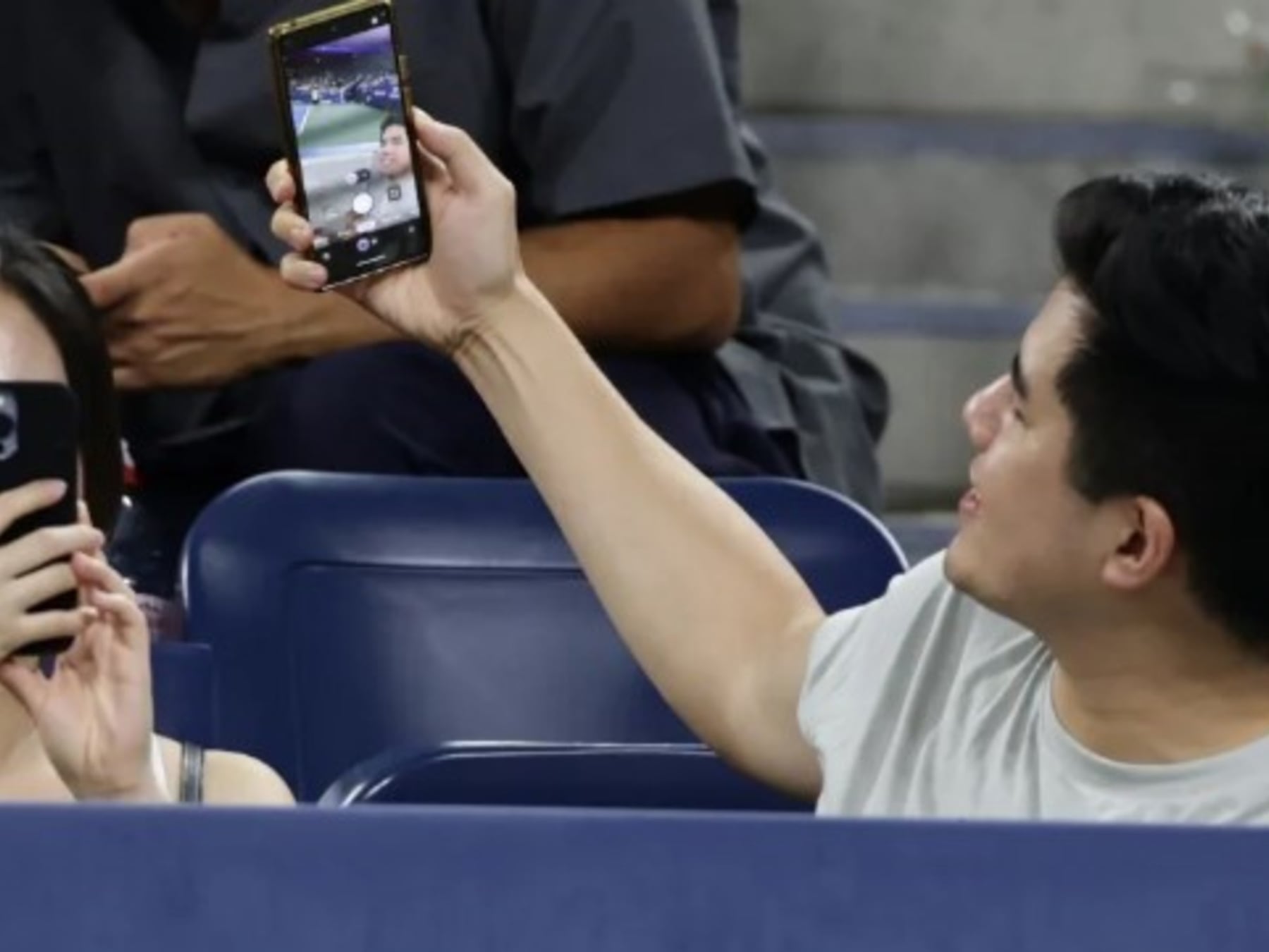 Wimbledon le dice que no a los influencers y aguanta el manual de siempre