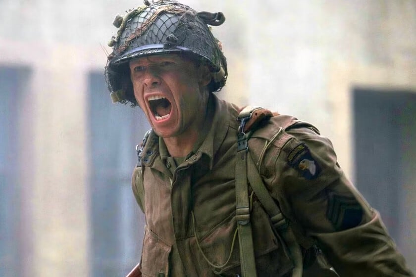 A un cuarto de siglo de su estreno, "Hermanos de sangre" sigue siendo la serie de guerra contra la que se mide todo lo demás