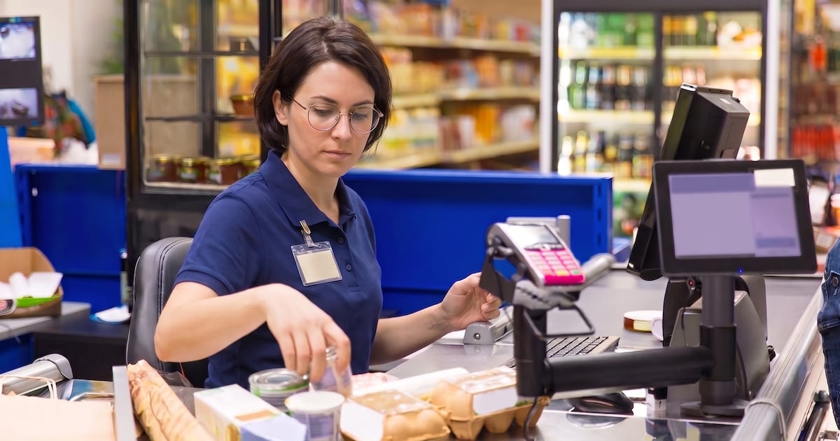 La liquidación de septiembre de 2026 para cajeros de supermercado se ubica entre 1.322.132 y 1.335.474 pesos, según la categoría