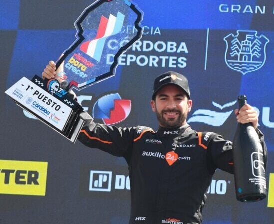 Santero avivó el fuego del campeonato y ahora Canapino tiene que mirar por el retrovisor