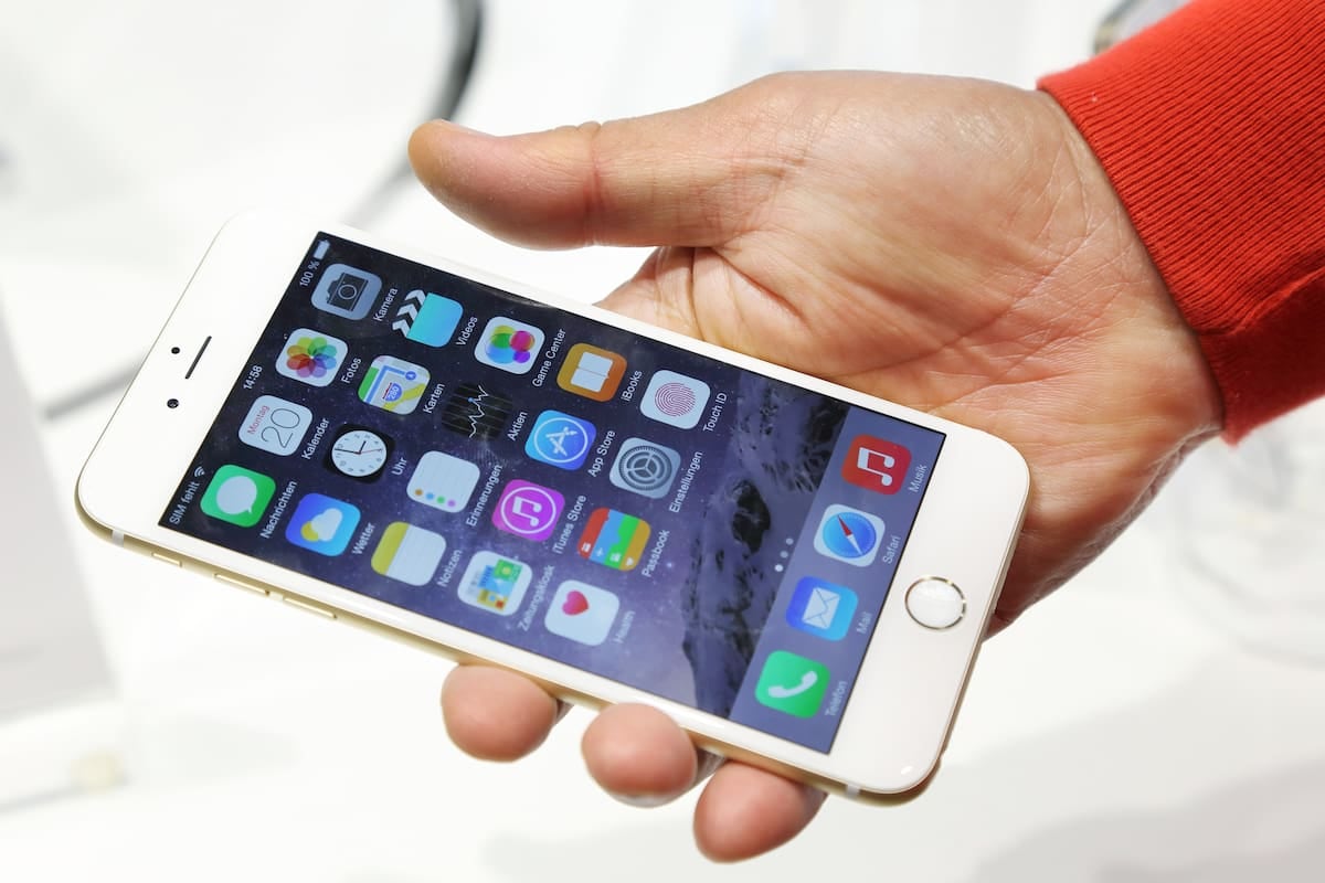 Apple destinará cerca de tres millones de dólares para compensar en la Argentina a usuarios de iPhone afectados por la ralentización de sus equipos