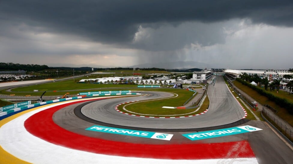 Bakú fue un vendaval: Russell ganó, Colapinto se quedó afuera y la Fórmula 1 ya mira hacia Sepang