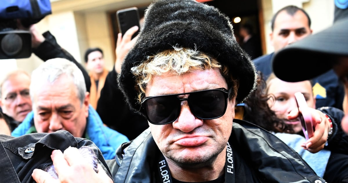 Juicio contra “Pity” Álvarez: citan a otros siete testigos y la defensa insiste en suspender el debate