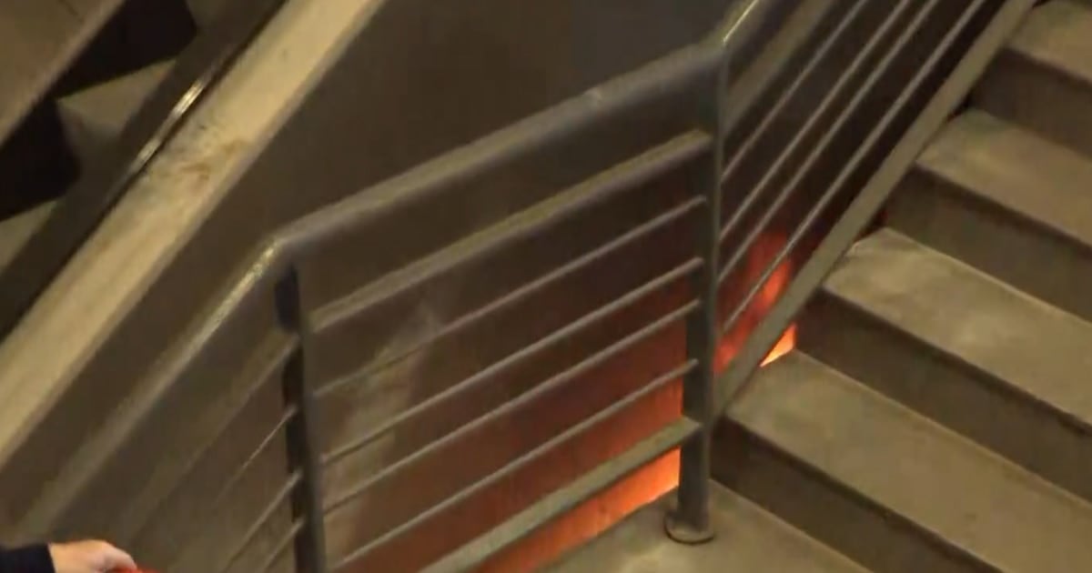 Un incendio en una escalera mecánica de Constitución forzó una evacuación y dejó un joven hospitalizado por inhalar humo