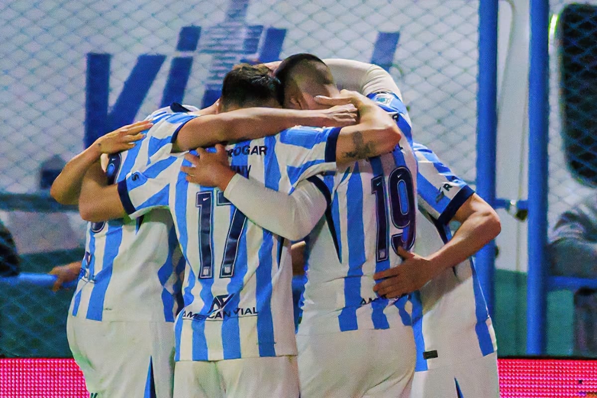 Racing se acomodó en Río Cuarto y arrancó la era Romero con un triunfo que calma las aguas