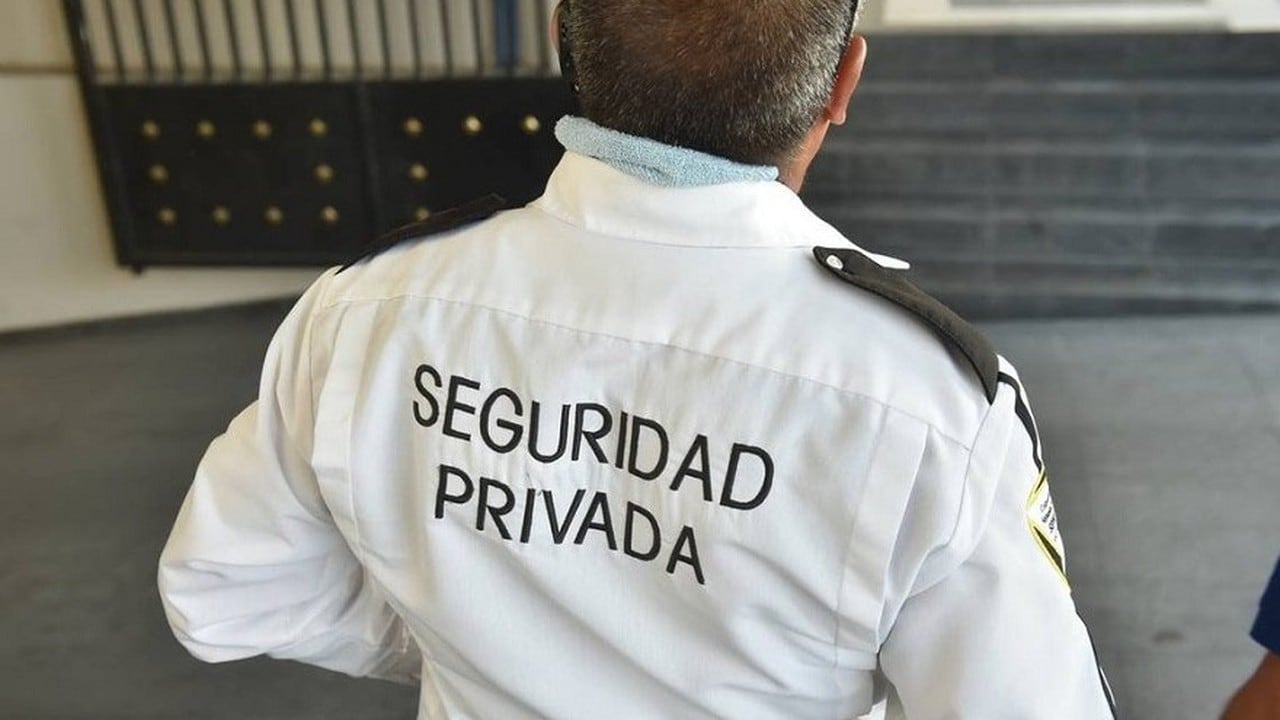 El vigilador general de octubre cobra un total conformado de 1.838.200 pesos y la escala promete llegar a 1.930.000 en diciembre