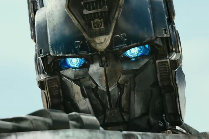 Spielberg vuelve a la mesa de comando de Transformers y Bay pende de un hilo