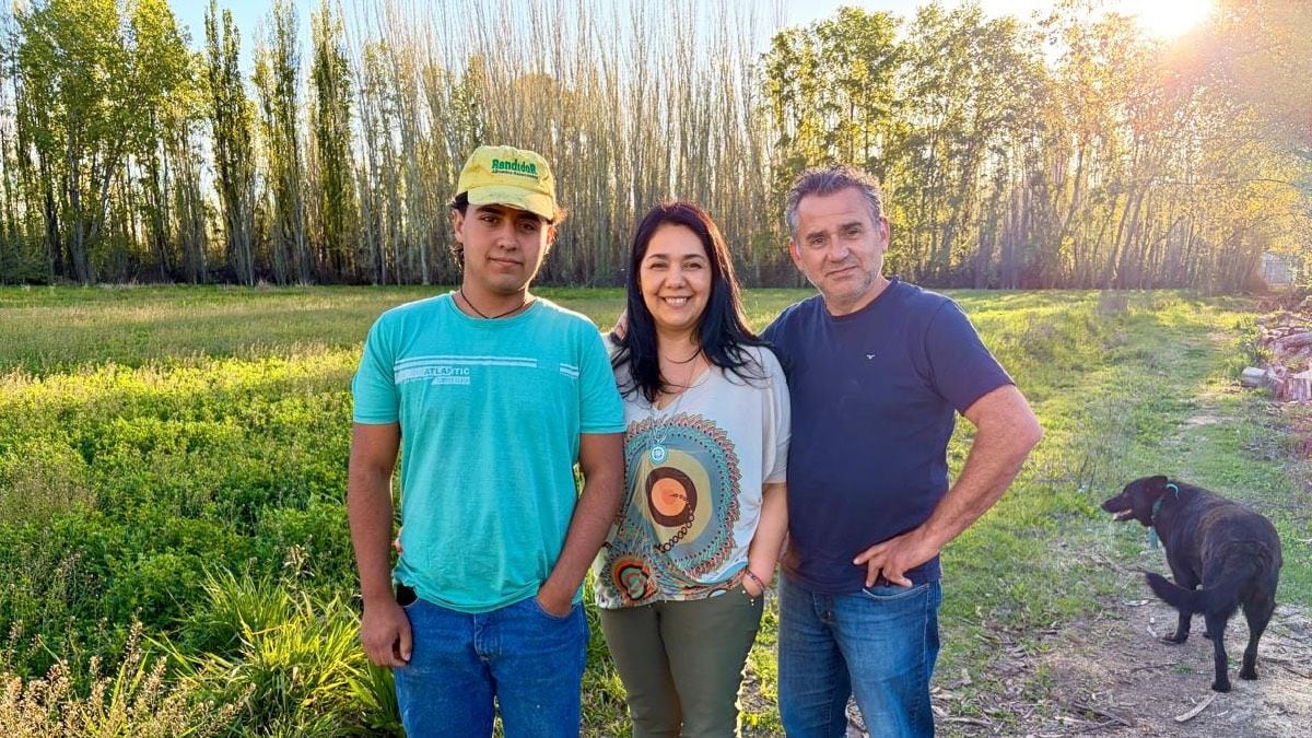 Silvana y Jorge dejaron atrás la vida de oficina para volver a la chacra que los vio crecer