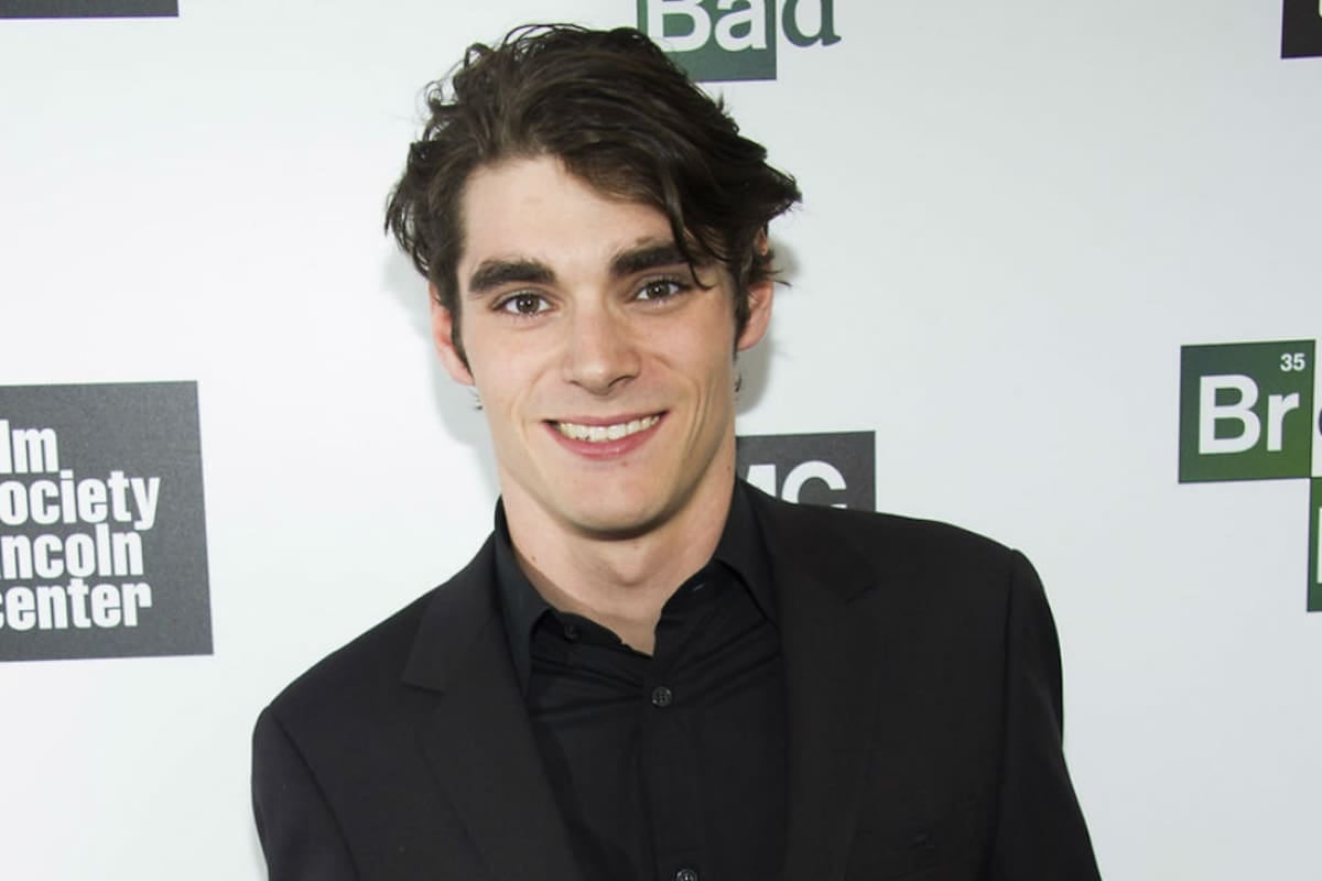 Adiós a RJ Mitte: el rostro sereno que convirtió la diferencia en dignidad