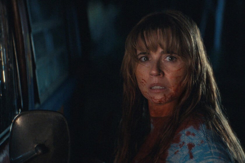 Pamela Voorhees antes del hacha: cómo "Crystal Lake" reescribe a la mujer que sembró el Campamento Cristal