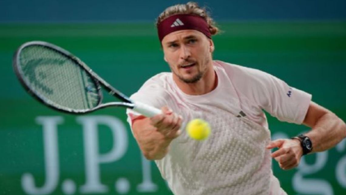 Zverev pasó la escoba en Shanghai y ahora va por Davidovich: la semi que se viene