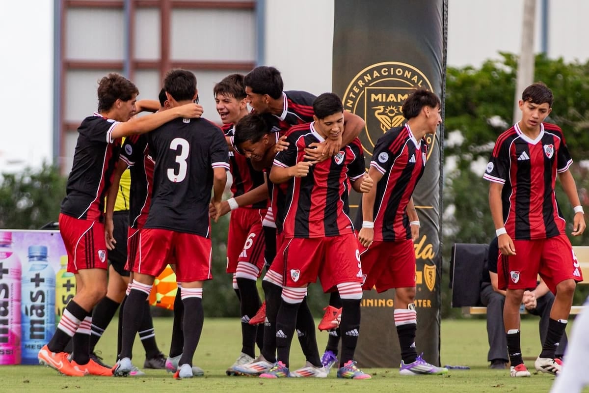 Viento de octubre y sueños juveniles: la Messi Cup vuelve a soplar con River, Boca y Newell's en la mira