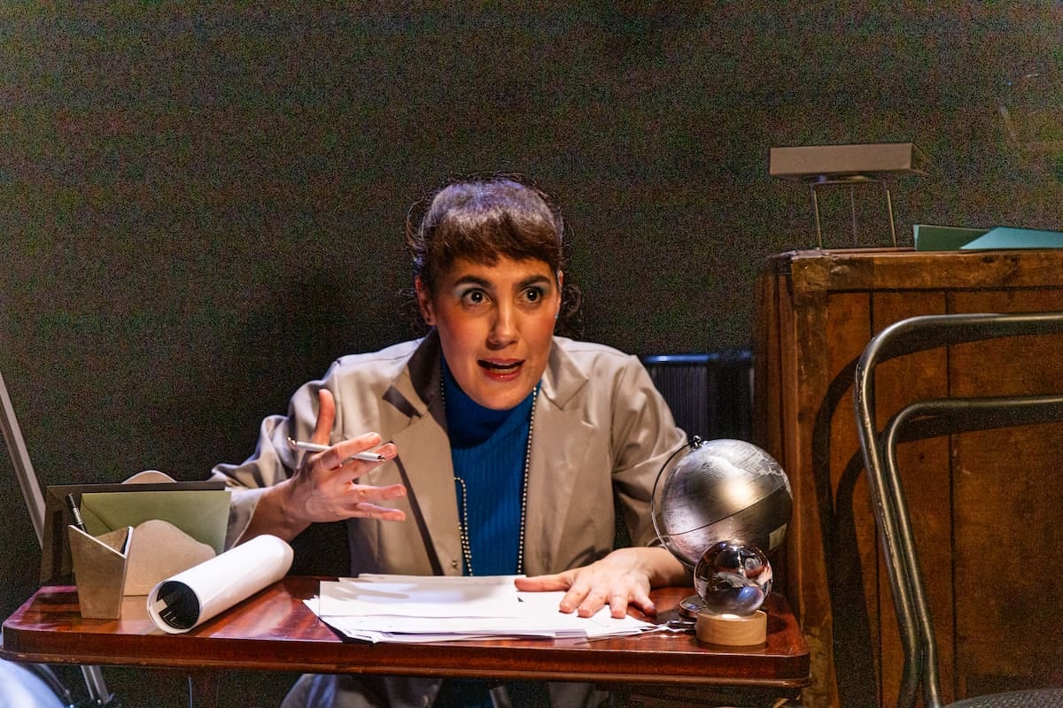 Una astrofísica traicionada vuelve a mirar las estrellas: "Estrellada" llega a Villa Crespo para contar una historia silenciada