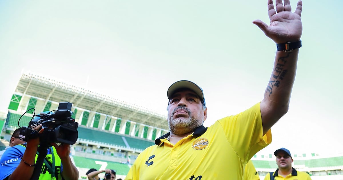 La defensa de Luke sostuvo que no dirigía la internación domiciliaria de Maradona