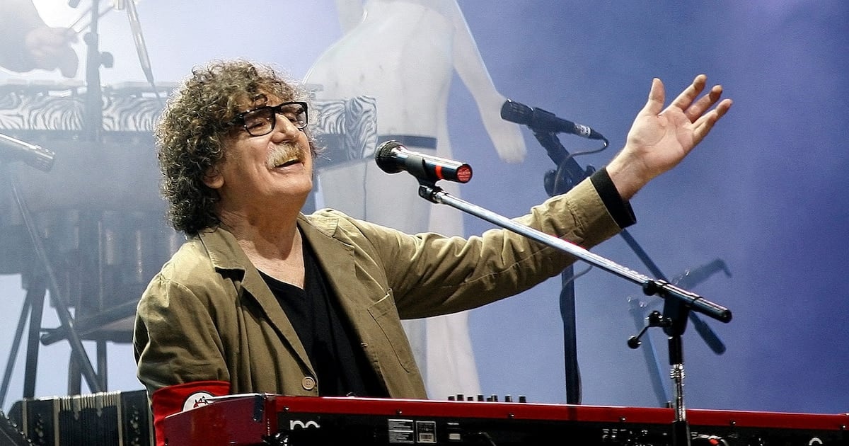 Charly García cumplió 75 años entre el abrazo de sus fans y los saludos de la música