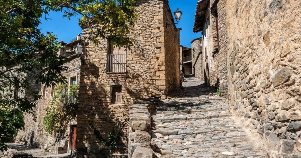 Montañana, la aldea medieval del Pirineo que resiste con veinte vecinos